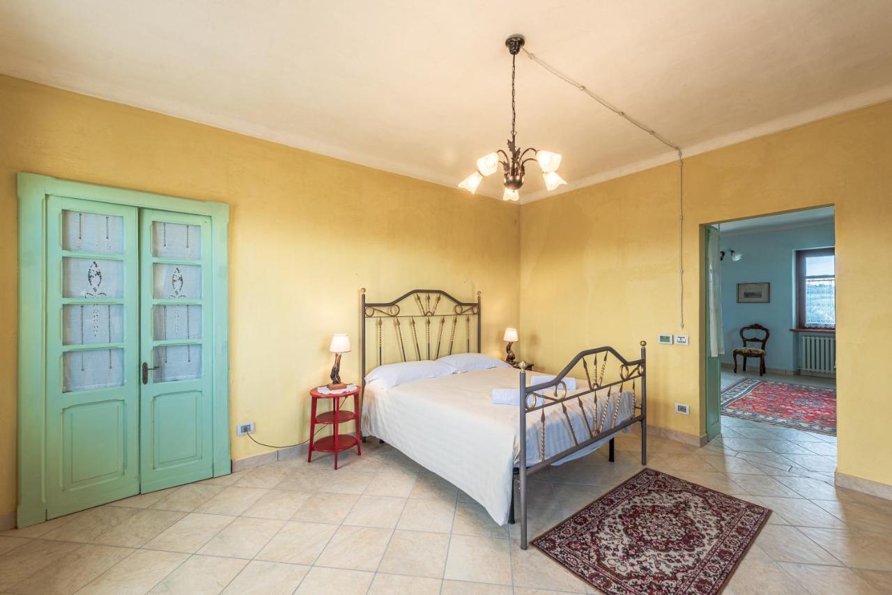 Villa Bricco Paglieri, Entire Villa Alba  Bagian luar foto