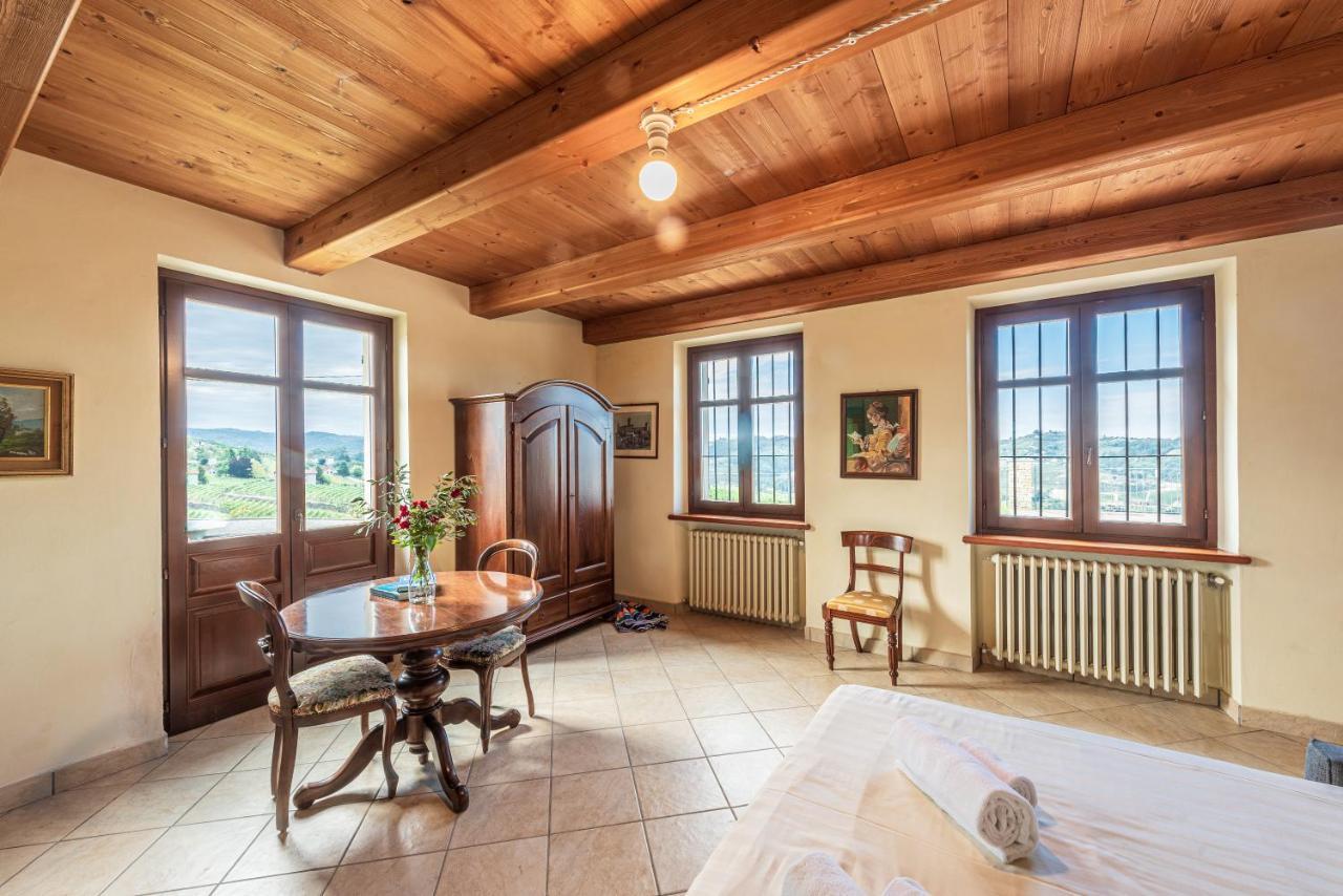 Villa Bricco Paglieri, Entire Villa Alba  Bagian luar foto